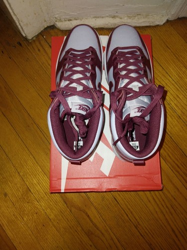 Nike Dunk High Retro Remolacha Oscura Granate DD1399-600 10.5 Nuevo - Imagen 7 de 10