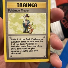 Pokemon Trader 077/102 Base Set Regular
