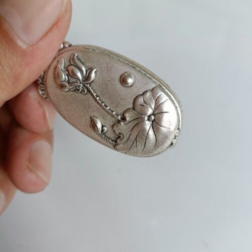 Exquisite Old Chinese tibet silver handcarved Lotus Pendant 68209 - Picture 3 of 5