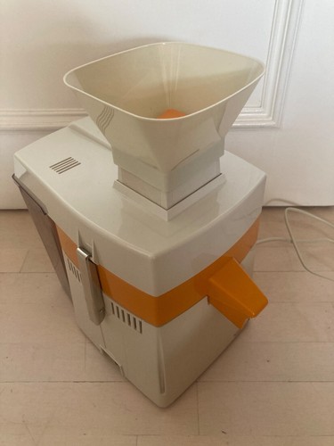 Moulinex vintage Entsafter für Obst und Gemüse Type 140 02 Code 203 Licuadora ? - Bild 2 von 10