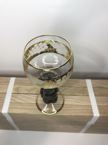 VTG Goebel Hummel Chimney Sweep Stem Roemer Wine/Cordial Glass  - Picture 4 of 5