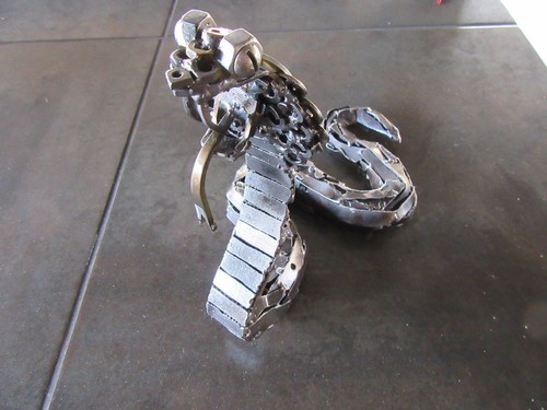 KING COBRA Welded Steel Snake-Metal Art-Fangs-Welding-Welded Art-Scrap Metal - Picture 2 of 7