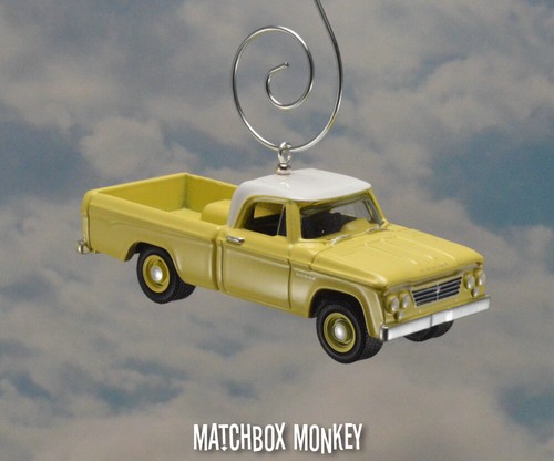 Pickup Truck Christmas Ornament Square Body Ford Chevy GMC Dodge RAM Silverado - Picture 584 of 672