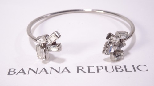 Banana Republic Women's Ice Princess Baguette Crystal Cuff Bracelet NWT 45 - Picture 3 of 18