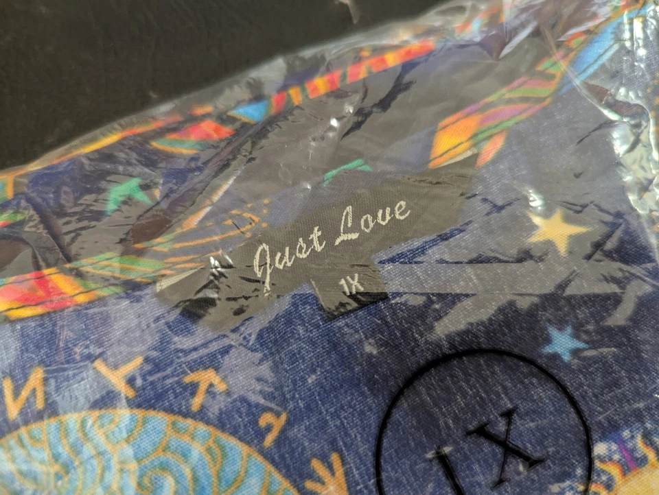 Just Love blue celestial sun moon stars scrub top NIP 1X - Image 4 of 4