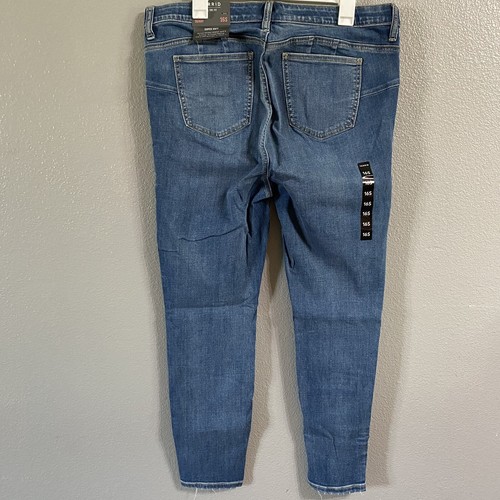 Pantalones de mezclilla ajustados Torrid Bombshell talla 16S azules cortos con botones de cintura alta - Imagen 5 de 9