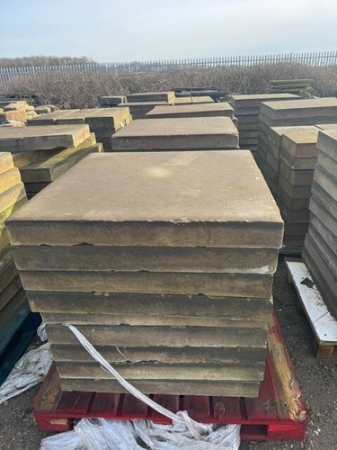 Reclaimed Yorkstone Sawn Paving - Picture 12 of 12