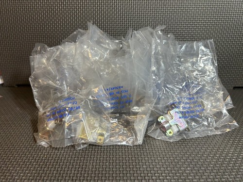 Menge I7 TT Kanone M85049/48-2-2 Kabelklemme Zugentlastungsstecker NASA Surp - Bild 2 von 6