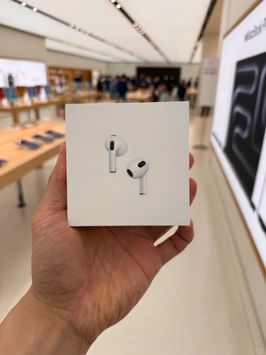 Apple AirPods 3rd Generation Wireless In-Ear Headset - White - A1