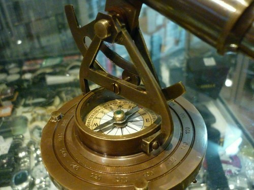 NAUTICAL BRASS ALIDADE TELESCOPE WITH COMPASS COLLECTIBLE HANDMADE INSTRUMENTS - Picture 9 of 12