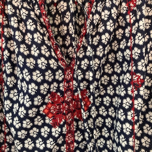 J. Crew Navy, White and 100% Cotton Red Smocked Embroidered Blouse Size 2 - Picture 2 of 7