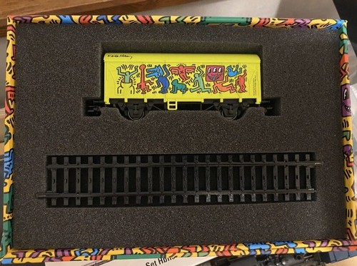 Marklin x Keith Haring H0 48083 Message Wagon BRAND NEW - Picture 1 of 12