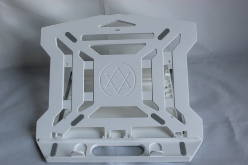 Laptop Stand Adjustable Height Ergonomic Ventilated Computer Stand White NEW - Afbeelding 4 van 5