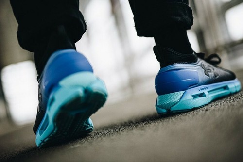 RARE UNDER ARMOUR HOVR PHANTOM SE GLOW 3022425001 MEN'S SHOES 100% AUTHENTIC - Picture 9 of 9