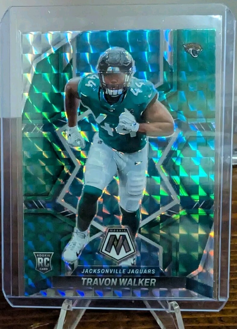 2022 Panini Mosaic - NFL Debut Green Mosaic Prizm #286 Travon Walker (RC)