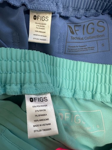 Lotto tre (3) pantaloni FIGS Yola e joggers grigi Zamora TW2000R taglia S confezione - Foto 7 di 13