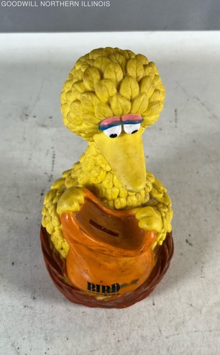 Vintage Sesame Street Big Bird in Nest Character Coin Bank - Picture 3 of 5