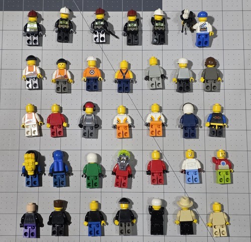 Menge 34 Lego Minifiguren gemischte Berufe: Feuerwehrleute Bau Rennfahrer Arktis - Bild 6 von 6
