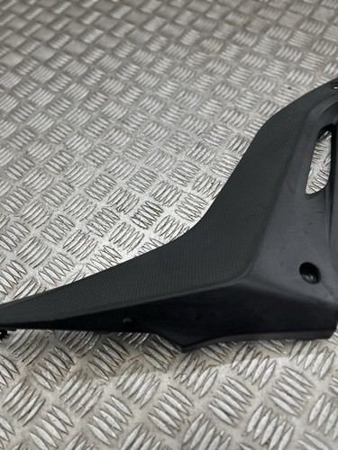 Yamaha YZF R 125 ABS 2018 # Tankverkleidung Verkleidung rechts unten 2014 - 2018