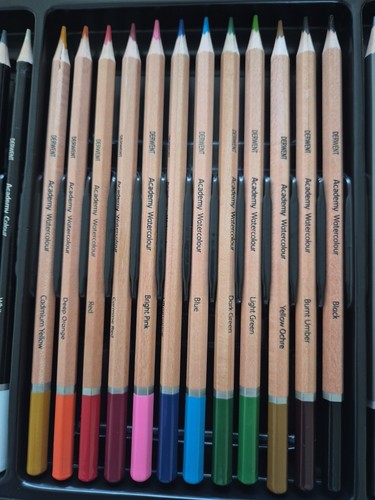 30 Derwent Academy Colour Pencils And Water Colours Wooden Box New Pencils - Picture 5 of 8