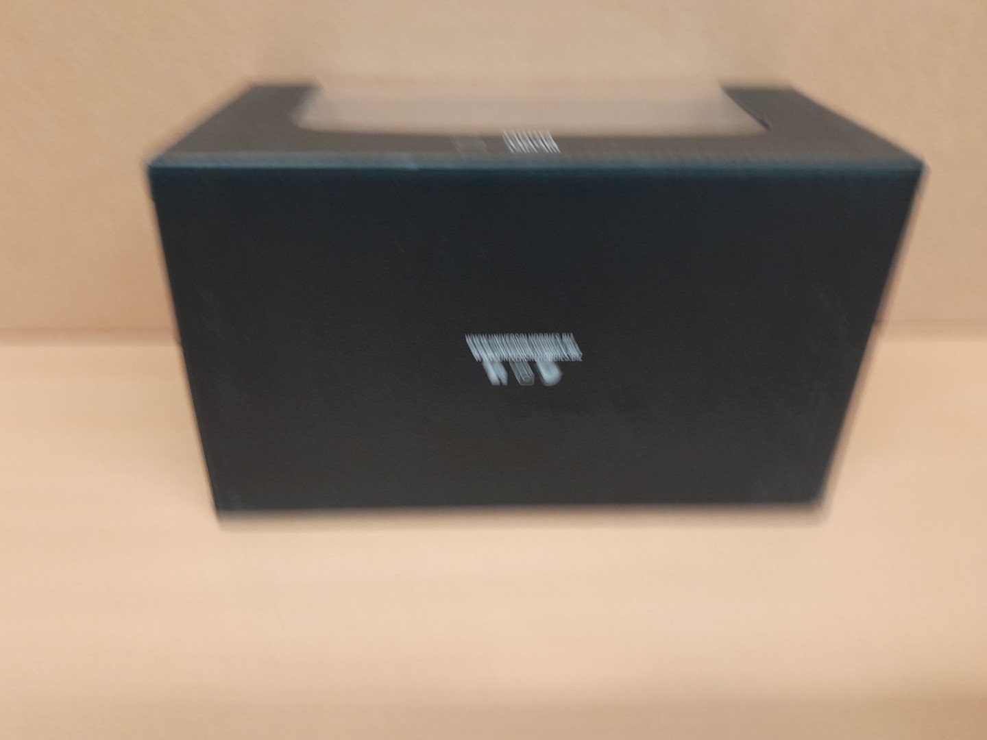 Foto 4 di 18