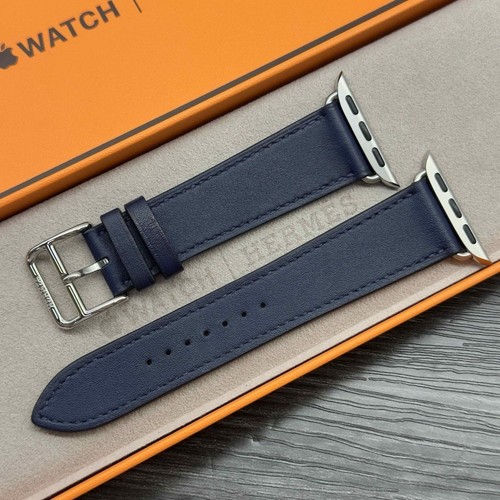 Apple Watch Hermès Simple Tour Navy Leather Band 42mm,41mm,40mm Open Box - 第 1/7 張圖片