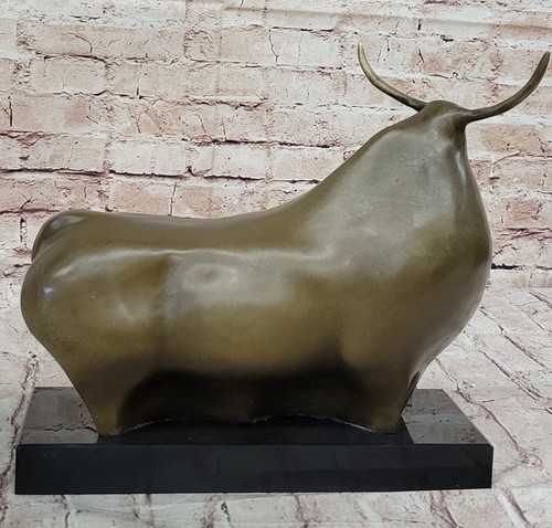 The Plump Bull by Fernando Botero Bronze Abstract Modern Art Figure Artwork Gift - Picture 5 of 10