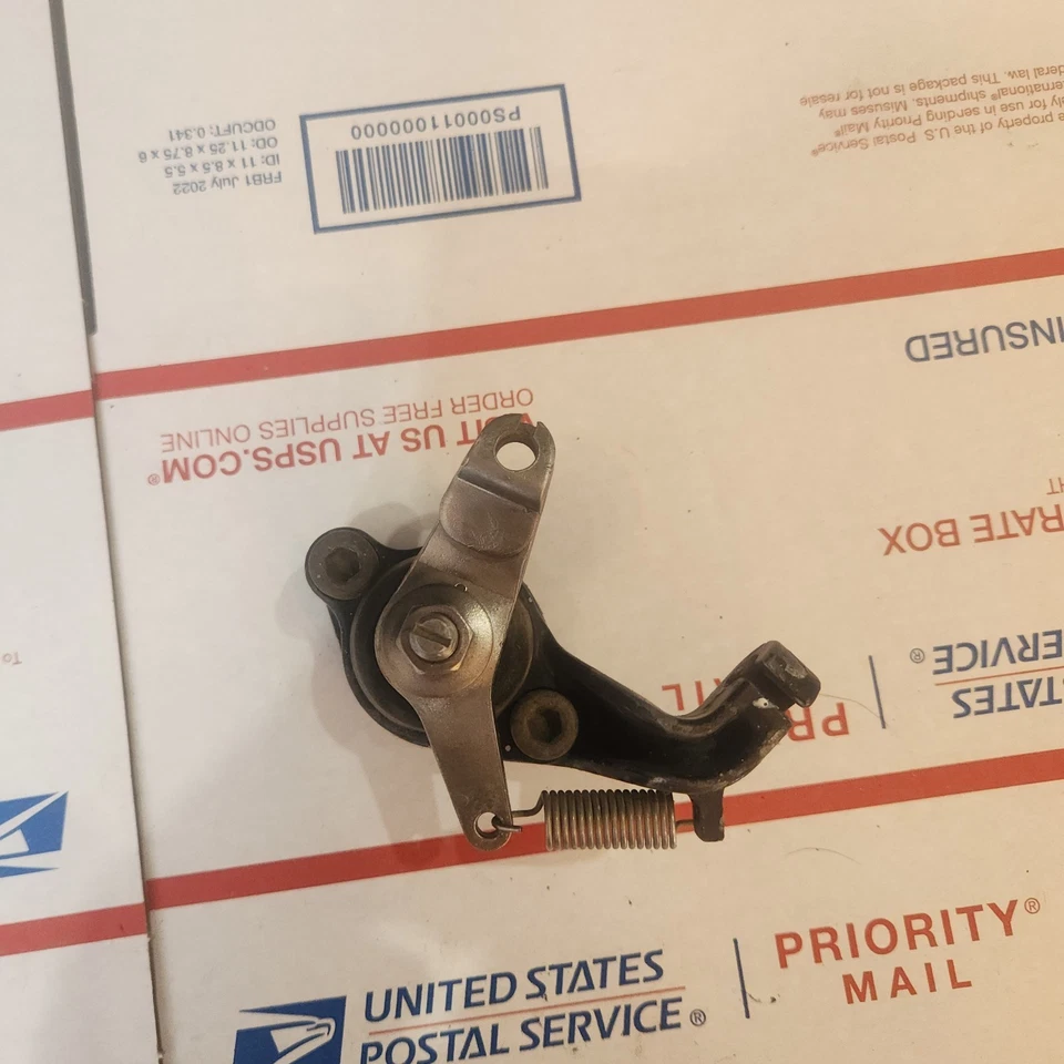 Conjunto de freno de estacionamiento trasero OEM Suzuki Lt230s Quadsport Foto 2 de 4