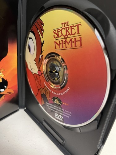 The Secret of NIMH (DVD, 1982) Mint Disc Complete w/ Booklet Don Bluth - Picture 4 of 8