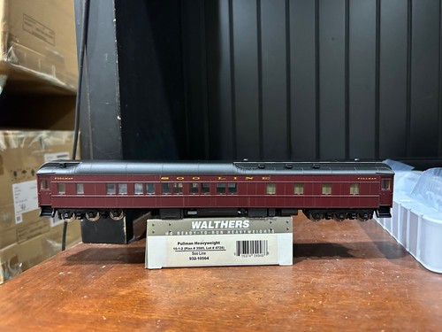 HO Scale Walthers SOO Line 10-1-2 pullman heavyweight