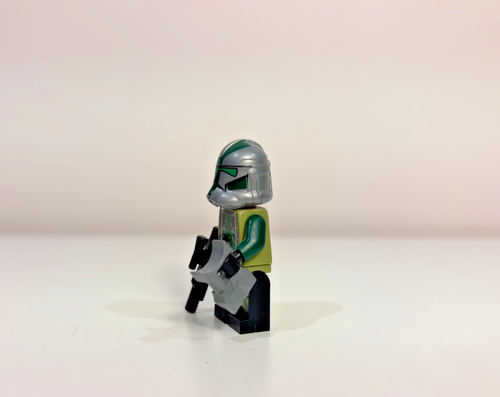 LEGO Star Wars Commander Gree Minifig SW1003 + Binoculars – Excellent Condition - Picture 2 of 11