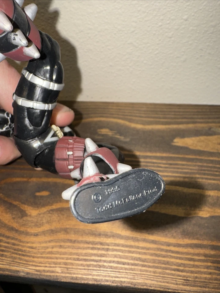 Figura suelta McFarlane Toys SPAWN Exo Skeleton 1996 solo sin accesorios Foto 3 de 3