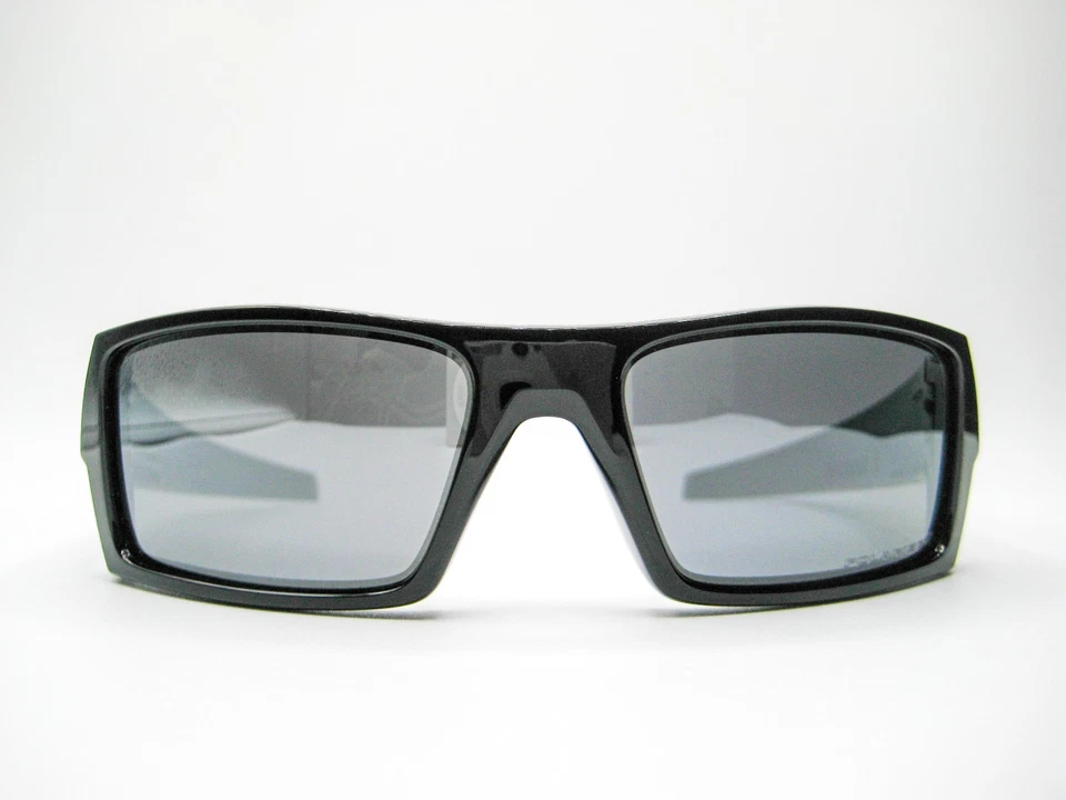全新 正品 Oakley 太阳镜 GasCan S 12-888 抛光黑色/黑色 偏光 — 第 2/4 张图片