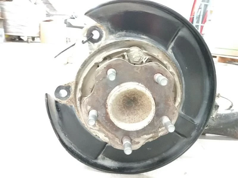 Rear Subframe Axle Beam Knuckle Assembly NISSAN LEAF 2011 2012 11 12 Foto 4 de 4