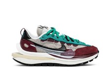 Nike sacai x VaporWaffle SP 'Villain Red' DD3035-200 Men's Shoes