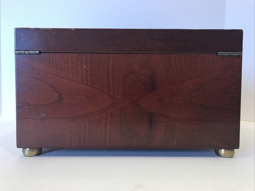 1997 Bombay Game Box Checkers Chess Playing Cards In Beautiful Cherry Wood Box - Picture 10 of 11