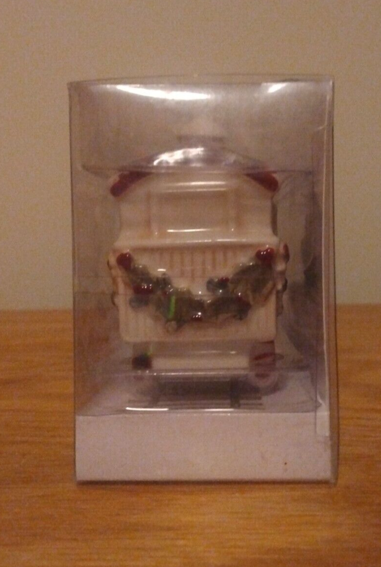 Picture 2 of 6