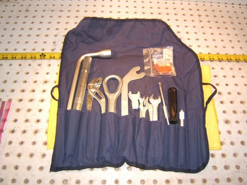 Mercerdes 98-03 W208 CLK CABRIOLET in rear trunk 1 set of 13 Tools/ Blue 1 Pouch - Picture 11 of 20