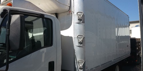 2018 ISUZU NRR REFRIGERATED TRUCK 16FT FREEZER BOX NPR NQR HINO UD - Picture 7 of 12