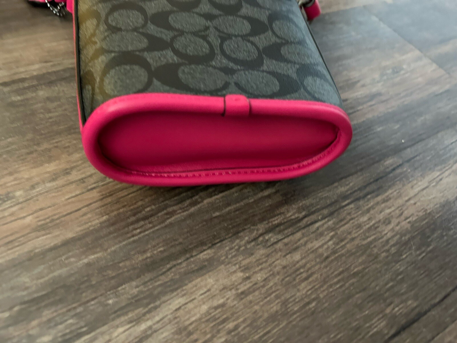 Coach Track Small Flap Crossbody Black Signature Pink… Gem