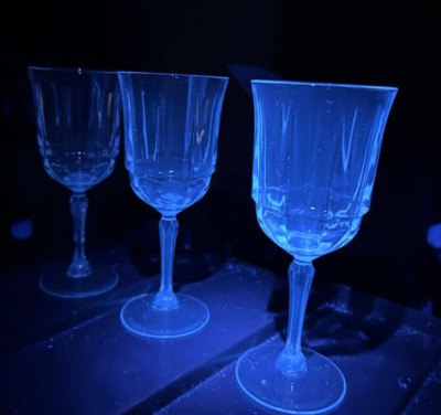 3 Vintage Crystal Luminarc Wine Water Clear Stemmed Glasses, Blue Manganese Glow