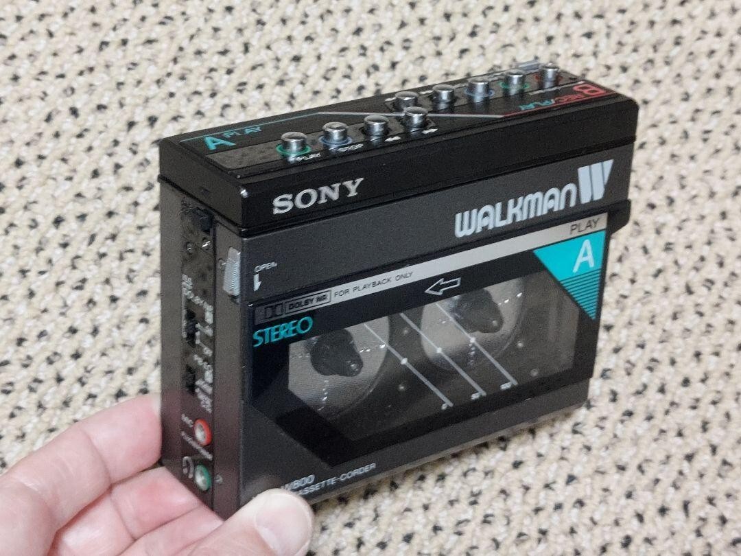 ソニー ダブルカセット ウォークマン 希少 SONY WM-W800 ジャンク 希少品 SONYのダブルカセットウォークマン「WM-W800」 - メルカリ