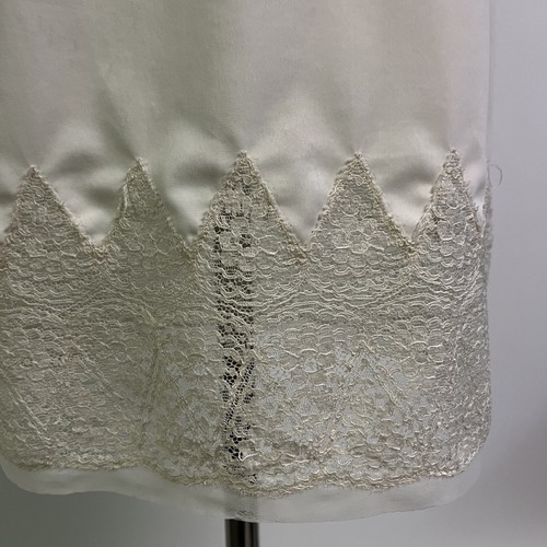 Mezza slip vintage anni '60 Van Raalte Suavette Avorio con Pizzo Sontuoso Taglia Media - Foto 3 di 6