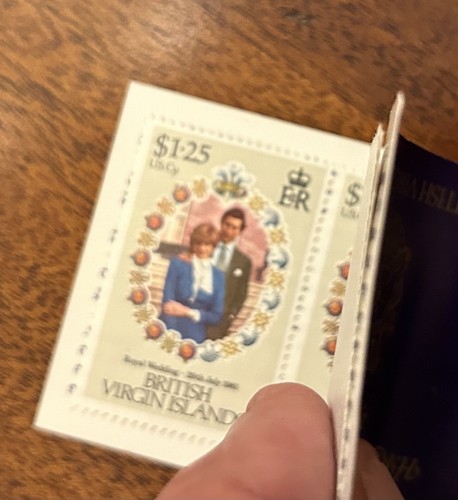 British Virgin Is. ; 1981 Royal Wedding Charles & Diana MNH Stamp Booklet 04-183 - Picture 2 of 3