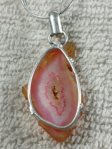 1,7" PFIRSICHROSA GEODE SCHEIBE DRUZY QUARZ STERLINGSILBER ANHÄNGER HALSKETTE 18' - Bild 4 von 10