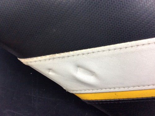 Skidoo REV MXZ Renegade GSX Summit Mach Z 1000 04-07 Seat 22010709 - Picture 2 of 7