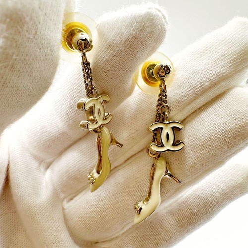 Chanel Earrings Piece coco Mark high heel White Gold used Free shipping - Picture 9 of 13