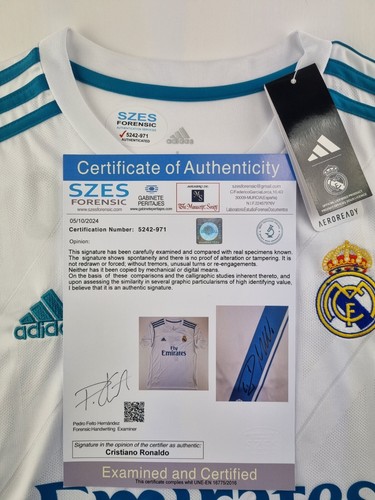 Cristiano Ronaldo CR7 Real Madrid 2017-2018 Hand Signed w/COA Free shipping - Picture 13 of 24