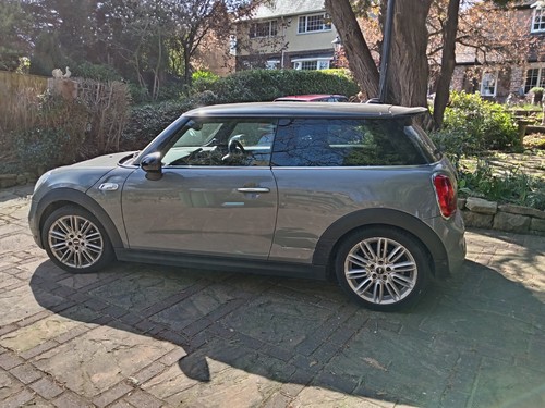 BMW MINI Cooper S, 2.0lt petrol turbo, 2014 , Spares or repairs. - Picture 2 of 14