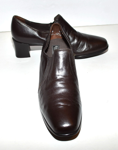 Munro American Dark Brown Leather Chunky Block Heel Slip on Heels Size 8B - Picture 4 of 10